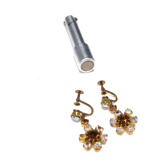 Vintage AB Rhinestone Drop Earrings, Gold Tone Screw Backs, 1950s Jewelry - Picture 8 of 10